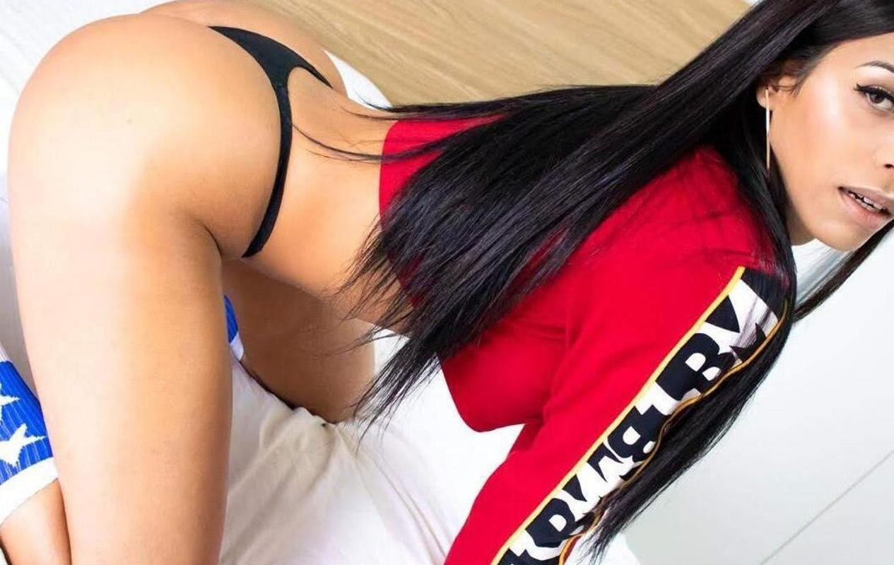 NeonGlimpse from Liverpool,United Kingdom