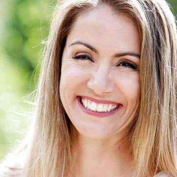 SummerGlows from Essex,United Kingdom